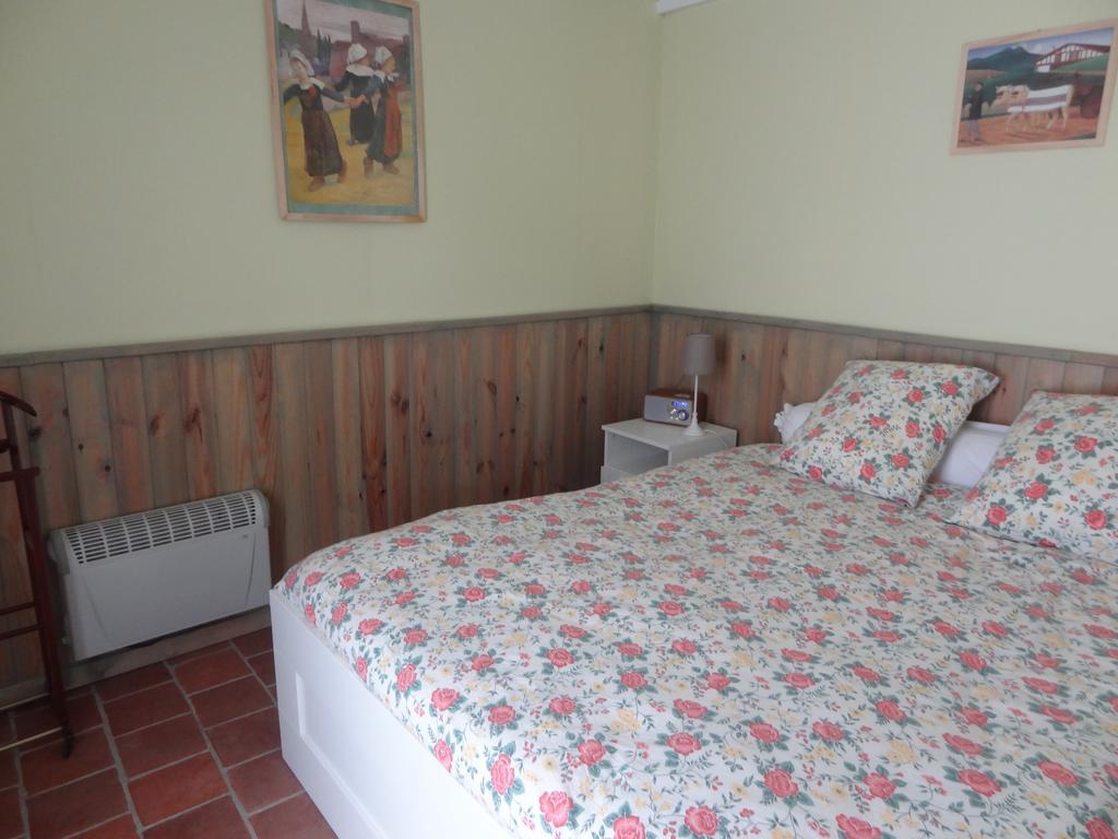 Les Ecuries Du Prechard Villa La Chapelle-Chaussee Room photo